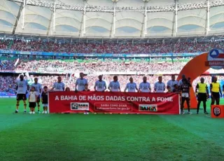 Final do campeonato baiano na Arena Fonte Nova apoia programa Bahia Sem Fome e arrecada alimentos