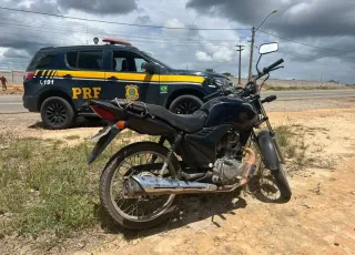 Flagrante na BR 418: PRF apreende motocicleta adulterada em Posto da Mata  