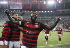 Flamengo arranca vitória em clássico com Botafogo