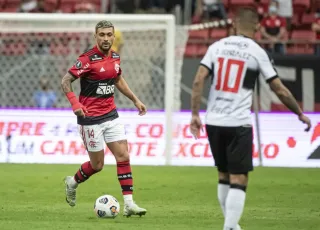 Flamengo recebe Olimpia no Maracanã pelas oitavas da Libertadores