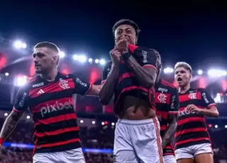 Flamengo vence Bahia e se garante na semifinal da Copa do Brasil  