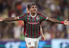 Flu bate Corinthians no Maracanã e assume vice-liderança do Brasileiro