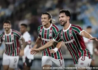 Fluminense goleia São Paulo e confirma presença na Copa Libertadores