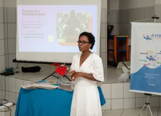 Formação sobre Educação Midiática e Cidadania Digital reuniu professores da rede municipal de Teixeira de Freitas