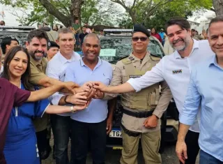 Frota da Polícia Militar de Mucuri é renovada com a chegada de duas viaturas 0km