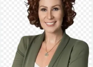 Fugiu - Carla Zambelli deixa o Brasil após condenação no STF e anuncia pedido de licença do mandato