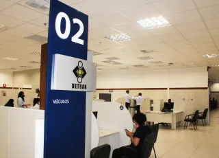 Funcionários do Detran são denunciado por associação criminosa, estelionato, corrupção ativa e passiva. 