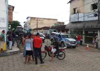 Funcionários são feitos reféns durante assalto ao Sicoob de Ibirapuã