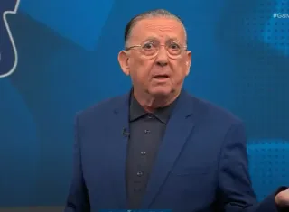 Galvão Bueno é internado em hospital no Paraná, diz TV  