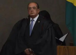 Gilmar Mendes barra investigação de Glenn por mensagens
