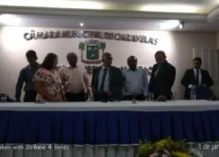 Gilminha toma posse como presidente da Câmara de Vereadores de Caravelas