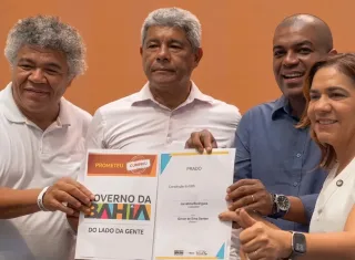 Gilvan Produções assina convênio com Jerônimo Rodrigues e Valmir Assunção para construção de nova UBS em Corumbau