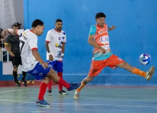 Goleadas marcam início do Torneio do Trabalhador em Teixeira de Freitas