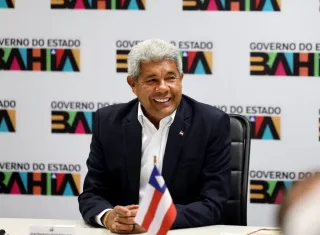 Governador Jerônimo inaugura radioterapia e autoriza obras de pavimentação em Teixeira de Freitas, nesta terça (07)