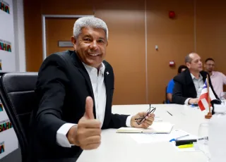 Governador Jerônimo Rodrigues anuncia ponto facultativo nos dias 22 e 23 de junho, que antecedem o feriado do São João