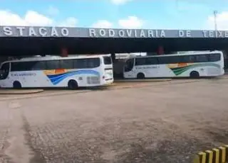 Governador mantém, até 5 de abril, a suspensão de transporte intermunicipal em 27 cidades