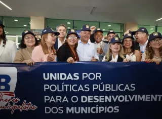Governador participa de Encontro de Prefeitos e reforça união entre Estado e municípios