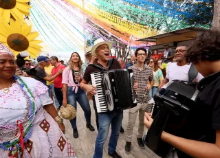 Governo da Bahia prorroga inscrições de quatro editais culturais do São João 2026 até 14 de maio