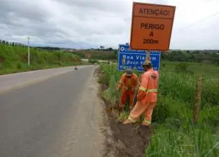 Governo da Bahia segue com obras de infraestrutura nas regiões afetadas pela chuva no Extremo Sul