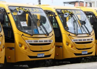 Governo do Estado libera ônibus escolar para Alcobaça, Caravelas, ibirapuã, Lajedão e Vereda