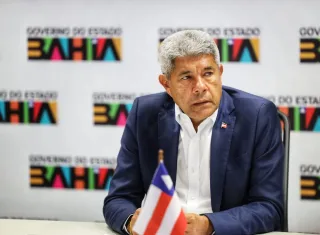 Governador Jerônimo autoriza licitação para pavimentação do acesso ao novo terminal rodoviário de Teixeira de Freitas