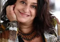 Grace Gianoukas sofre acidente e passa por cirurgia de emergência 