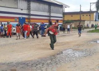 Graer e bombeiros transportam suprimentos e socorrem a população; governador visita Extremo Sul neste domingo (12)