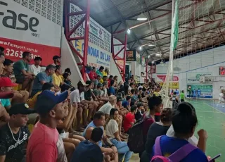 Grandes jogos marcaram semifinais da Copa Comércio de Futsal em Itanhém