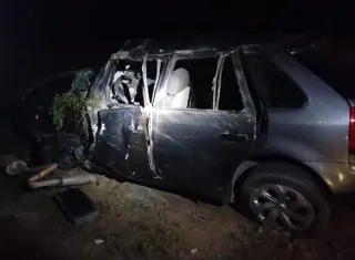 Grave acidente na BR-101 deixa uma pessoa morta e três feridas em Posto da Mata