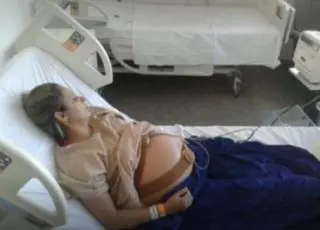 Grávida morre em trabalho de parto dentro de banheiro de hospital
