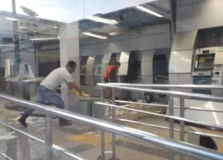Grupo armado explode agências bancarias no oeste da Bahia
