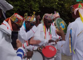 Grupos de Cheganças de Prado participam de evento cultural em Saubara