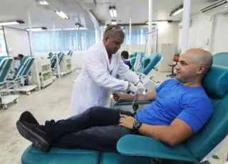 Hemoba alerta para doação de sangue antes de vacina contra febre amarela