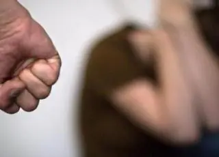 Homem acusado de invadir casa e agredir ex-mulher é preso pela PM em Teixeira de Freitas