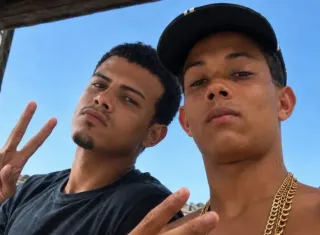 Homem e adolescente morrem após ação da PM em Eunápolis, amas e sete quilos de drogas foram apreendidos