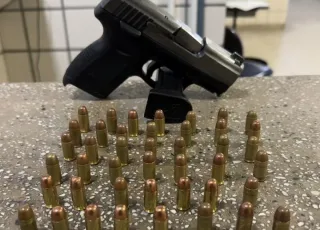 Homem é detido com pistola e 43 munições durante ação da PM em Itamaraju