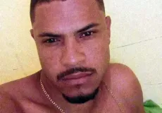 Homem é morto a tiros dentro de casa em Itanhém