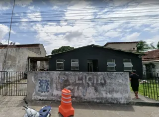 Homem é morto a tiros enquanto dormia dentro de residência em Caravelas