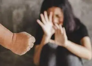 Homem é preso após agredir esposa em Teixeira de Freitas