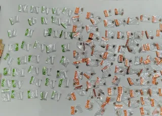 Homem é preso com 119 pedras de crack e 40 pinos de cocaína em Posto da Mata