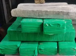 Homem é preso com mais de 11 quilos de maconha durante operação policial em Caravelas