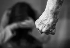 Homem é preso durante a madrugada por violência doméstica em Teixeira de Freitas