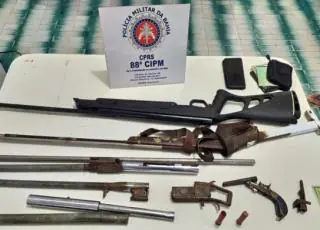 Homem é preso e armas são apreendidas pela Polícia Militar em São José de Alcobaça