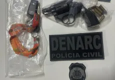 Homem é preso em flagrante por posse irregular de arma em Arraial d’Ajuda