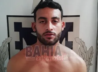 Homem é preso em Medeiros Neto após furtar duas distribuidoras de bebidas