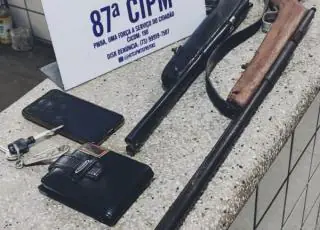 Homem é preso pela PM com duas armas depois de ameaçar matar a mulher