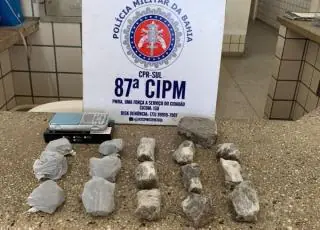 Homem é preso pela PM com maconha em Teixeira de Freitas