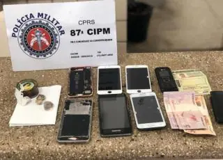 Homem é preso pela Rotam com drogas e celulares