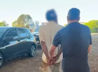 Homem é preso por estuprar a filha por 17 anos e ter 4 filhos com ela