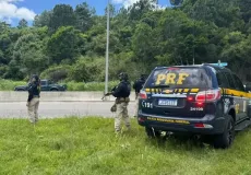 Homem foge de linchamento, pede socorro à PRF e acaba preso por estupro de vulnerável 
